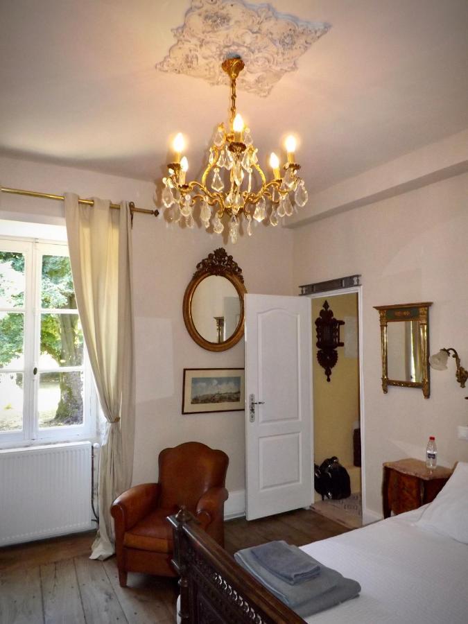 Montembœuf Domaine De Lalat - B&B With En-Suite Bathrooms All Rooms With Garden Views المظهر الخارجي الصورة