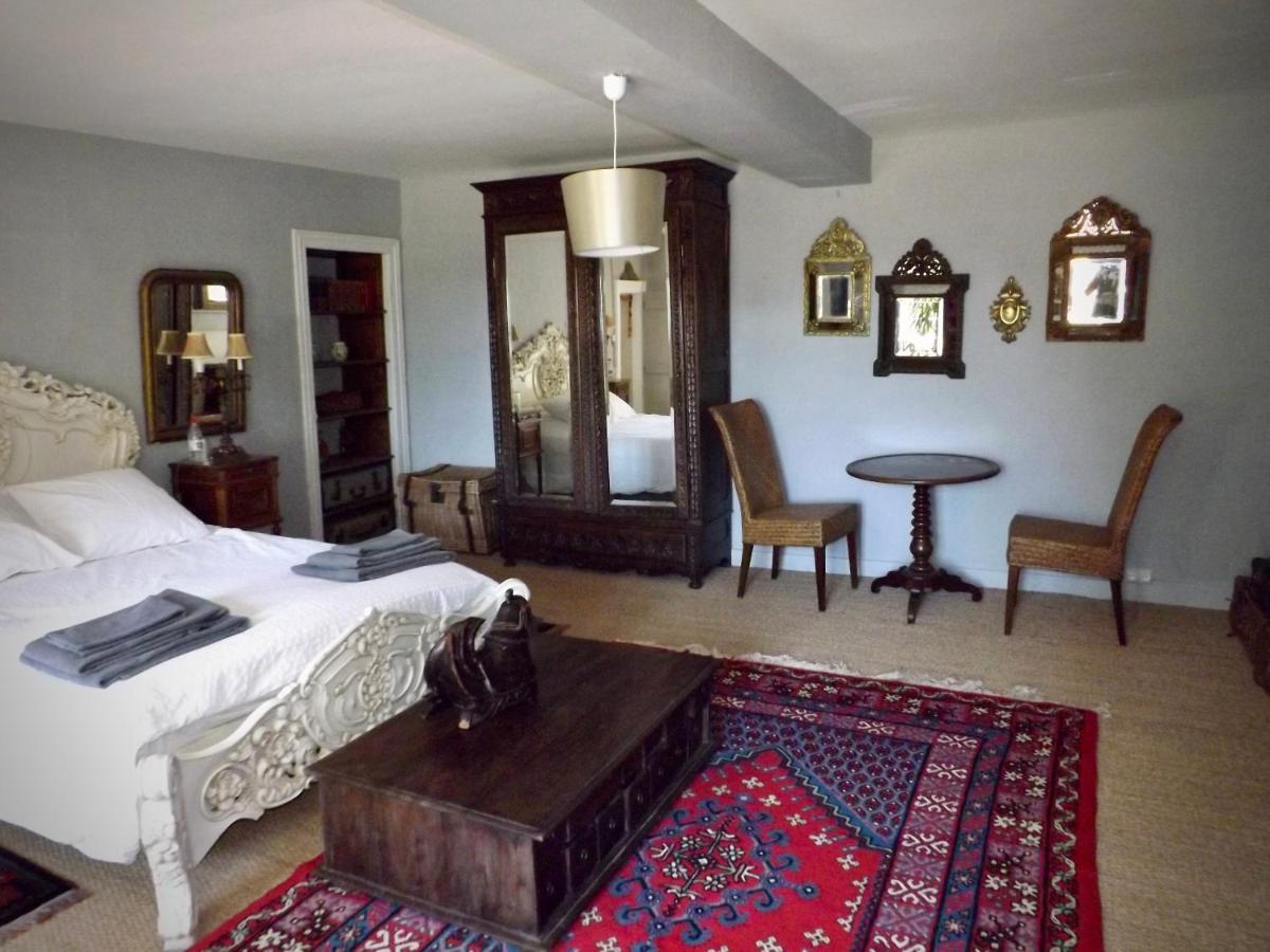 Montembœuf Domaine De Lalat - B&B With En-Suite Bathrooms All Rooms With Garden Views المظهر الخارجي الصورة