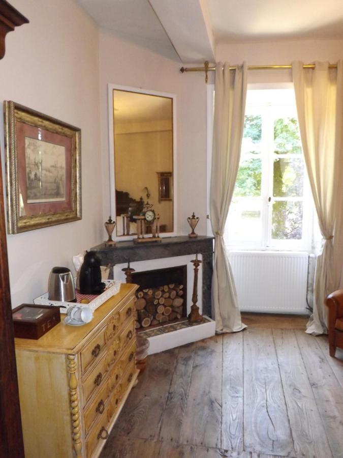 Montembœuf Domaine De Lalat - B&B With En-Suite Bathrooms All Rooms With Garden Views المظهر الخارجي الصورة