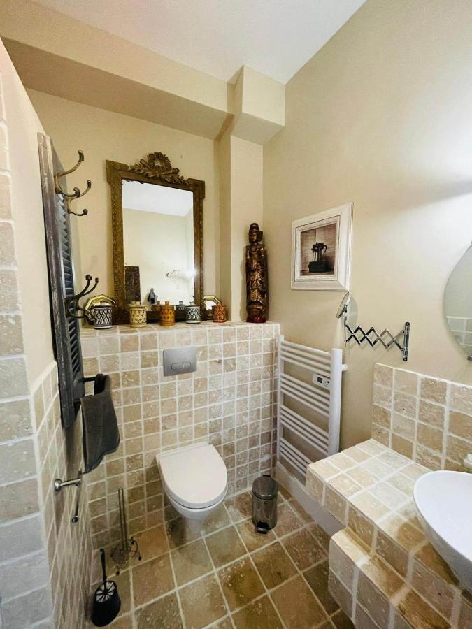 Montembœuf Domaine De Lalat - B&B With En-Suite Bathrooms All Rooms With Garden Views المظهر الخارجي الصورة