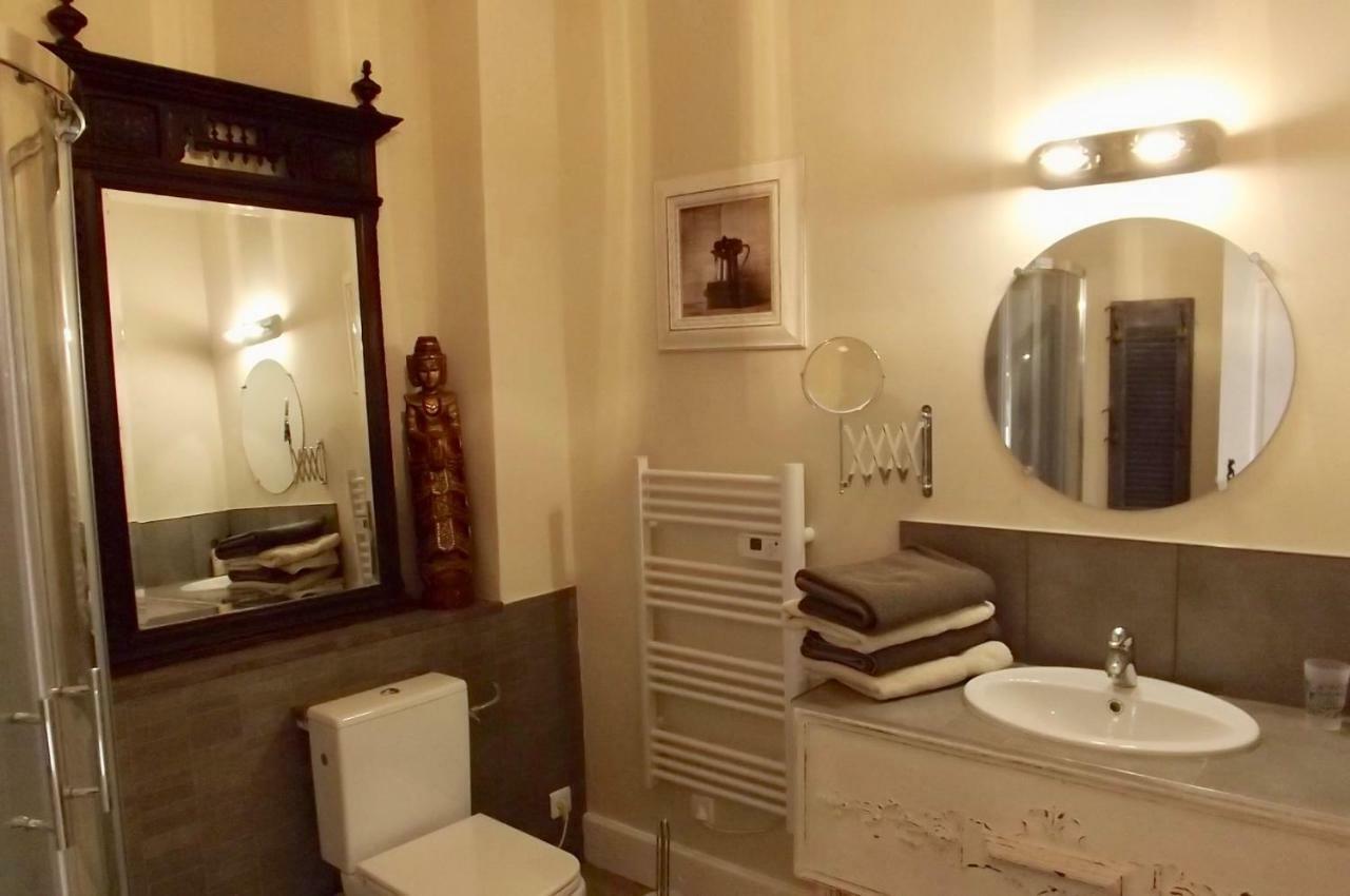 Montembœuf Domaine De Lalat - B&B With En-Suite Bathrooms All Rooms With Garden Views المظهر الخارجي الصورة