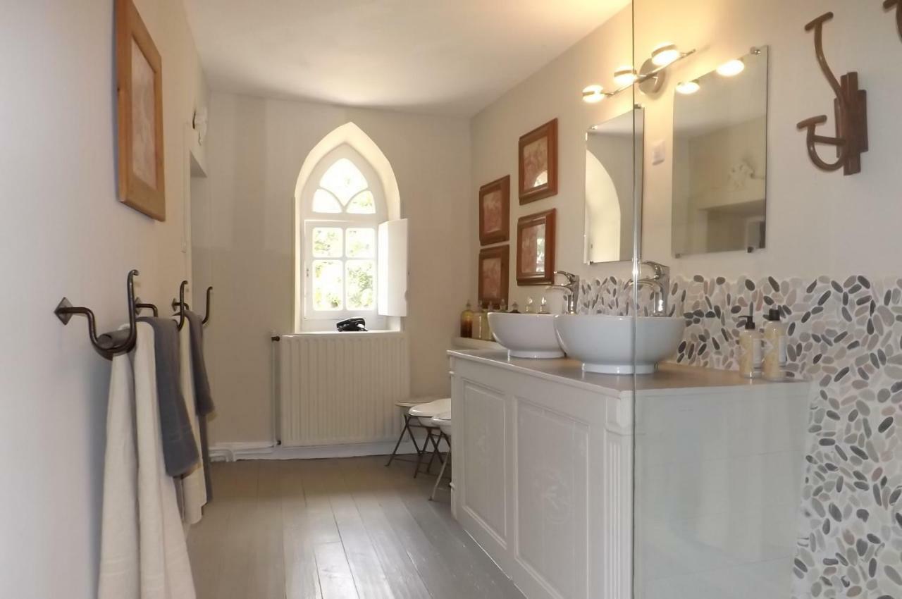 Montembœuf Domaine De Lalat - B&B With En-Suite Bathrooms All Rooms With Garden Views المظهر الخارجي الصورة