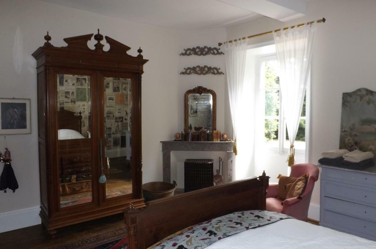 Montembœuf Domaine De Lalat - B&B With En-Suite Bathrooms All Rooms With Garden Views المظهر الخارجي الصورة
