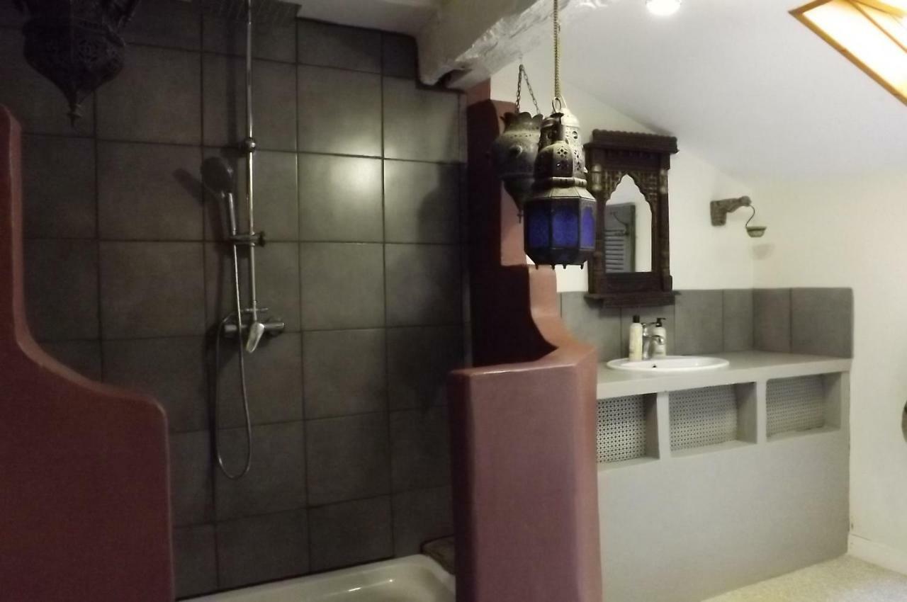 Montembœuf Domaine De Lalat - B&B With En-Suite Bathrooms All Rooms With Garden Views المظهر الخارجي الصورة