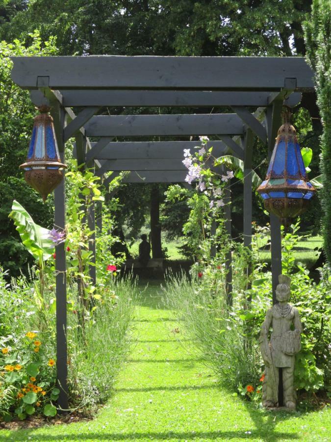 Montembœuf Domaine De Lalat - B&B With En-Suite Bathrooms All Rooms With Garden Views المظهر الخارجي الصورة